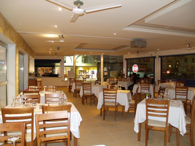 Daphne Hotel Apartments Cyprus Paphos Eksteriør billede