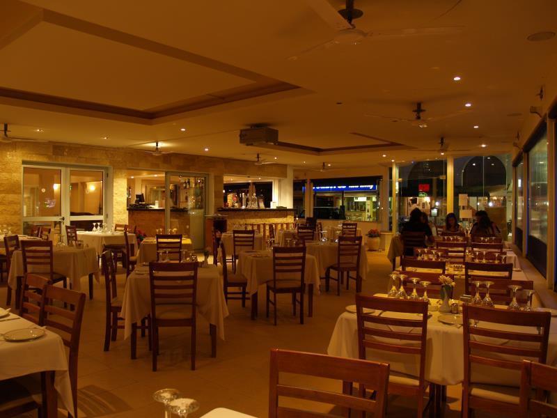 Daphne Hotel Apartments Cyprus Paphos Eksteriør billede
